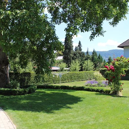 Ferienwohnung Und Gaestezimmer Korb Krumpendorf ภายนอก รูปภาพ
